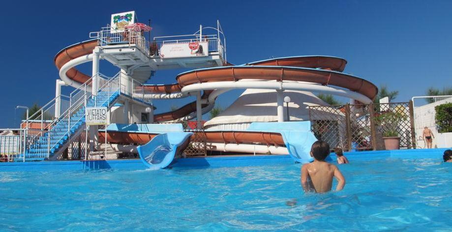 Dependance Hotel Marina Riccione Esterno foto